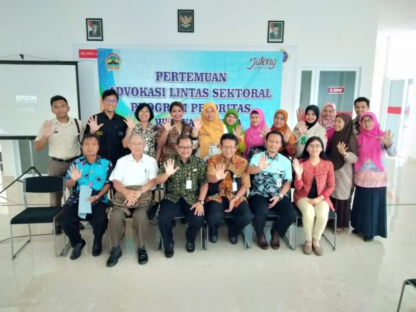 ADVOKASI LINTAS SEKTOR PROGRAM PRIORITAS ADVOKASI LINTAS SEKTOR PROGRAM PRIORITAS