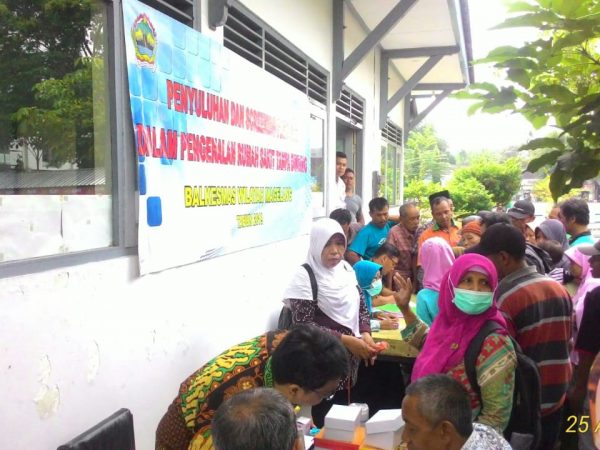 Penyuluhan dan Screening Penyakit Dalam Pengenalan RS Tanpa Dinding Penyuluhan dan Screening Penyakit Dalam Pengenalan RS Tanpa Dinding
